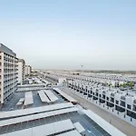 Delightful Studio Apartment In Mag Eye 890, Mohammad Bin Rashid City By Deluxe Holiday Homes