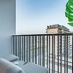 Delightful Studio Apartment In Mag Eye 890, Mohammad Bin Rashid City By Deluxe Holiday Homes